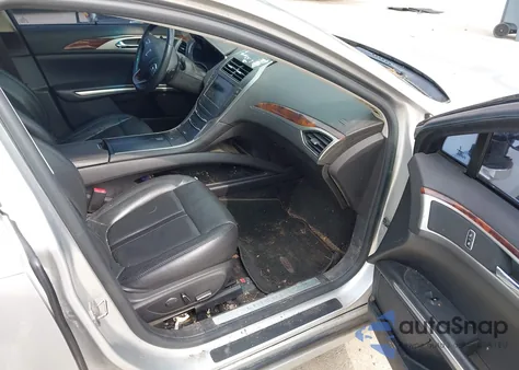 2013 Lincoln Mkz из США, поврежденный, VIN 3LN6L2G95DR828063